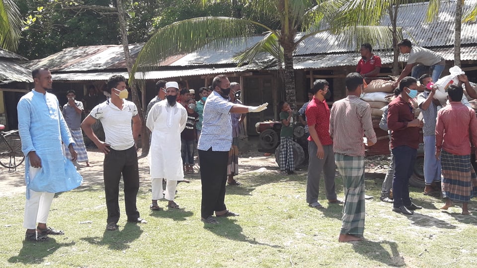 মানুষের পাশে নুরুল মোস্তফা খোকন