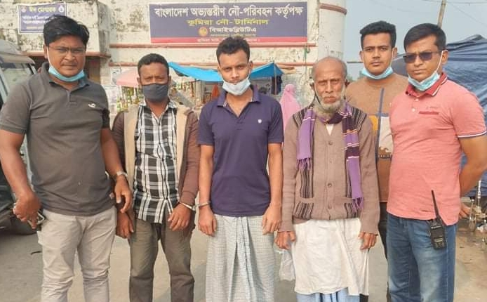 সন্দ্বীপের বৃদ্ধ হত্যা মামলার তিন আসামি